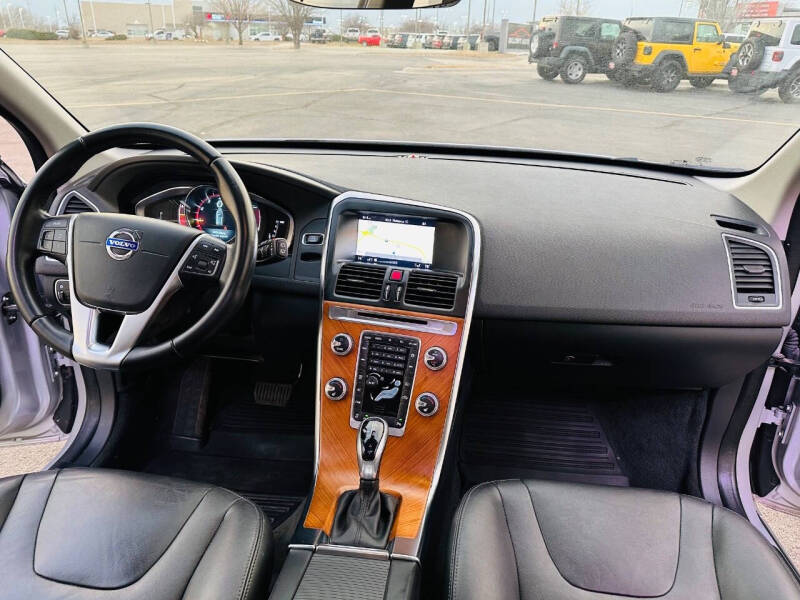 2017 Volvo XC60 T6 Inscription