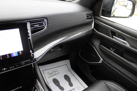 2022 Jeep Wagoneer Series II