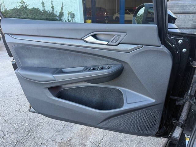 2024 Volkswagen Golf GTI 380 S