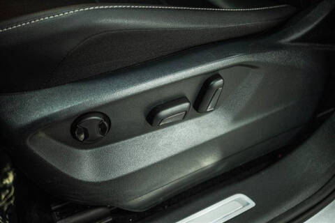 2021 Volkswagen Tiguan SE R-Line Black