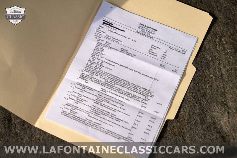 1976 Ford Thunderbird