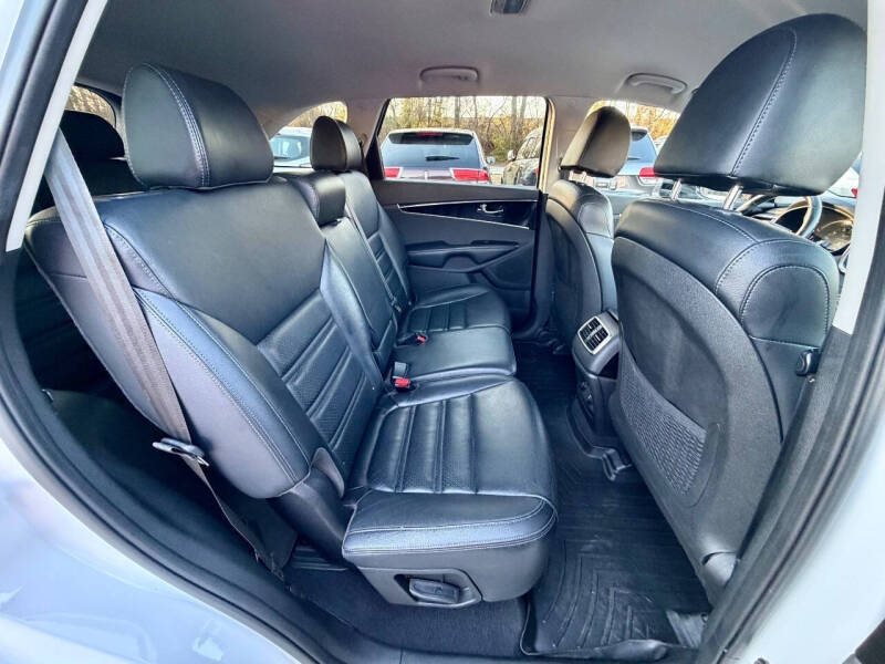 2019 Kia Sorento EX Sport