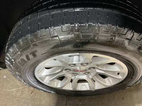 2017 GMC Yukon XL SLT