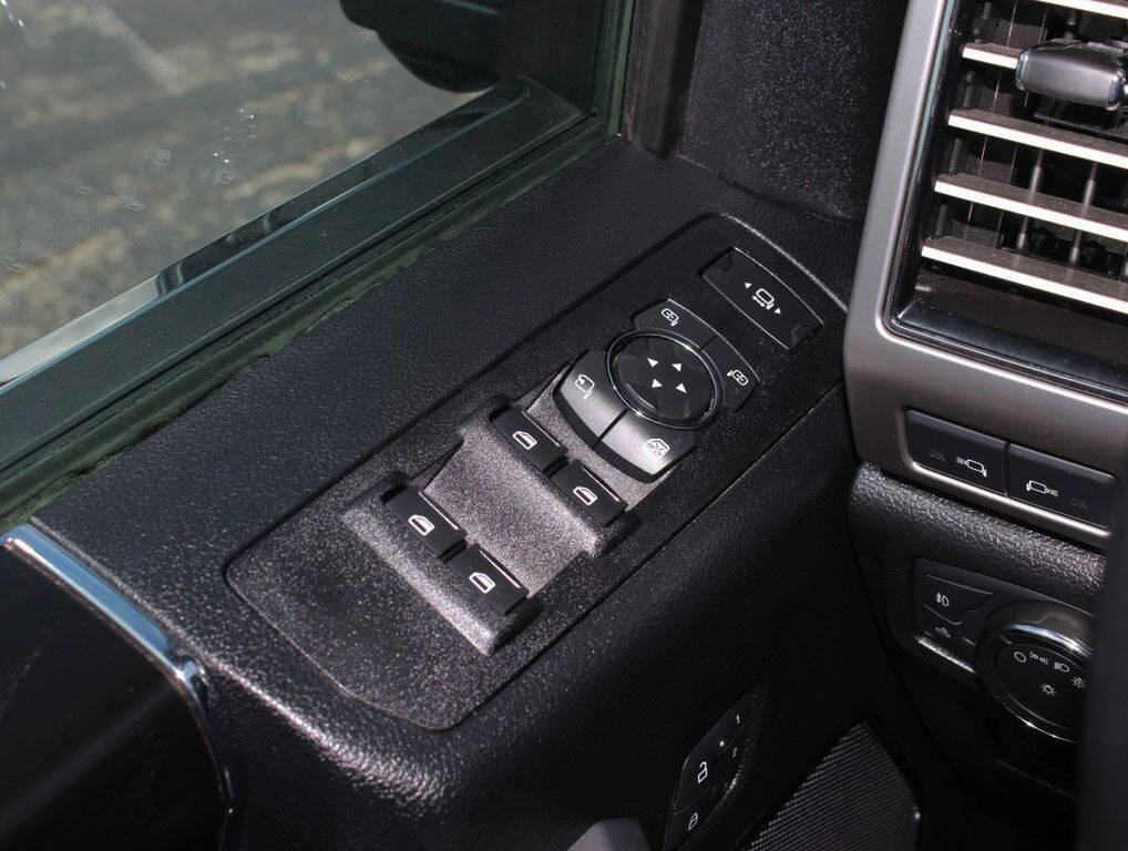 2019 Ford F-350 Super Duty  - $66,995