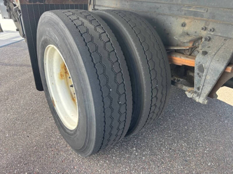 2019 Freightliner M2 106