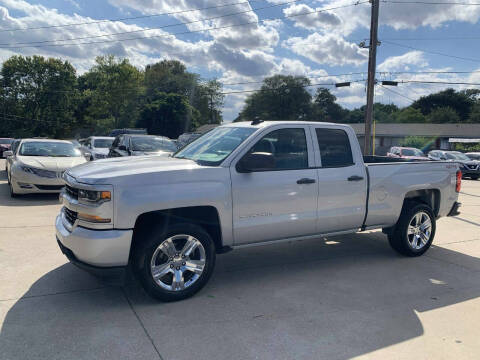 2017 Chevrolet Silverado 1500 Custom