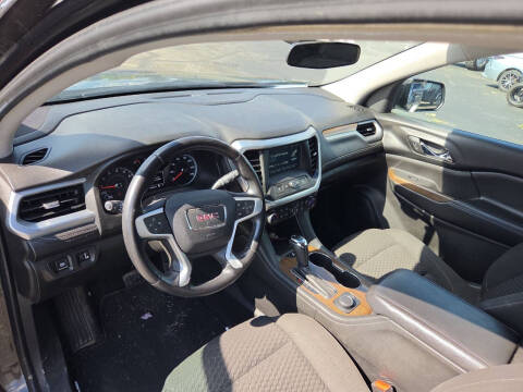 2017 GMC Acadia SLE-1