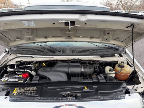 2013 Ford E-Series E-350 SD