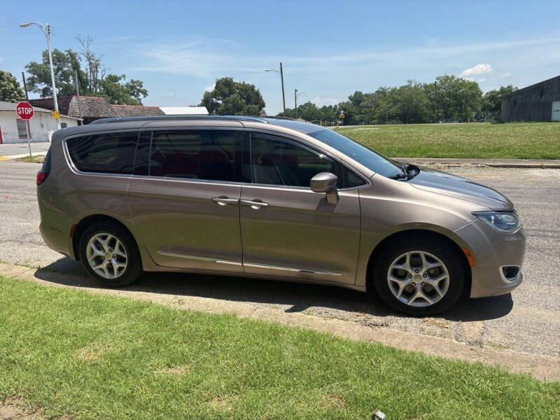 2018 Chrysler Pacifica Touring L Plus