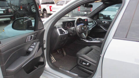 2023 BMW X7 xDrive40i