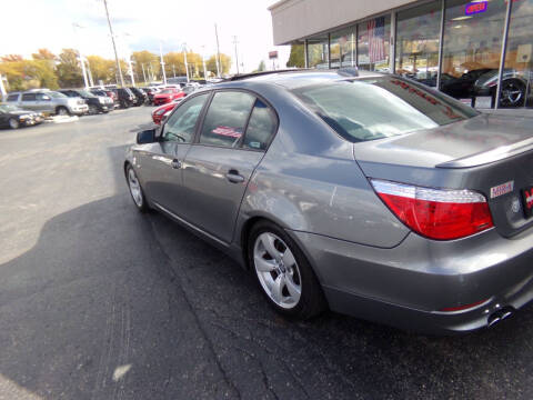2009 BMW 5 Series 528i
