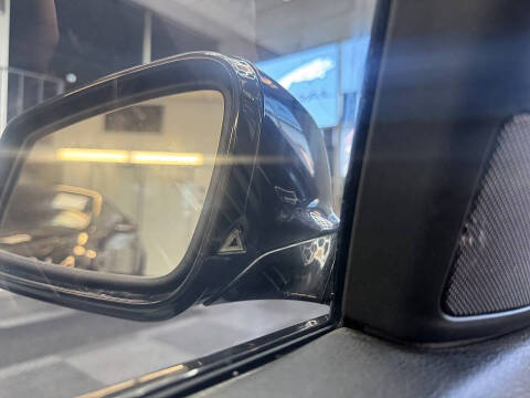 2012 BMW 5 Series 550i