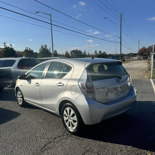 2014 Toyota Prius c