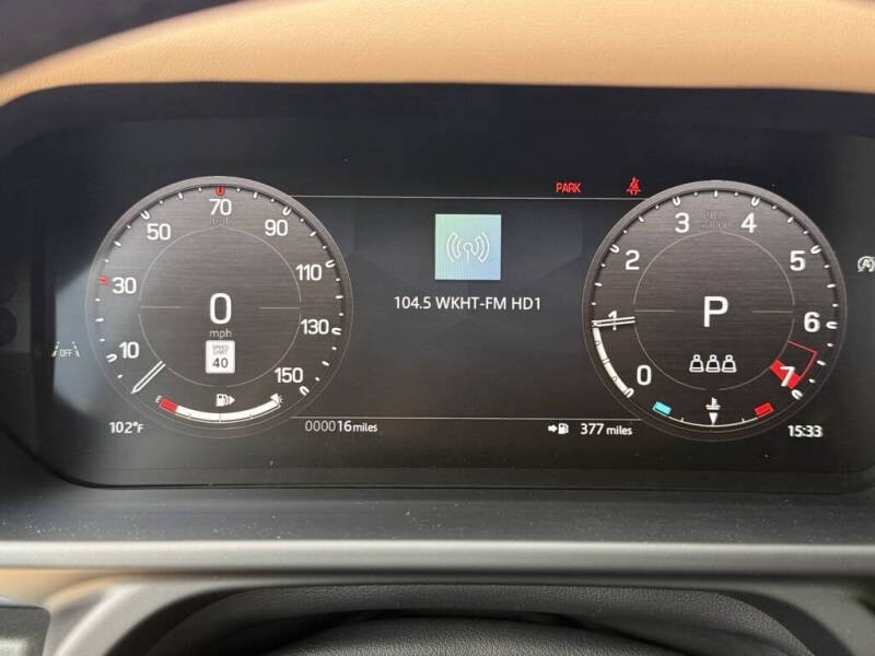 2025 Land Rover Defender 110 P400 S