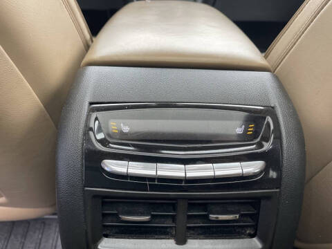 2017 Cadillac XT5 Platinum