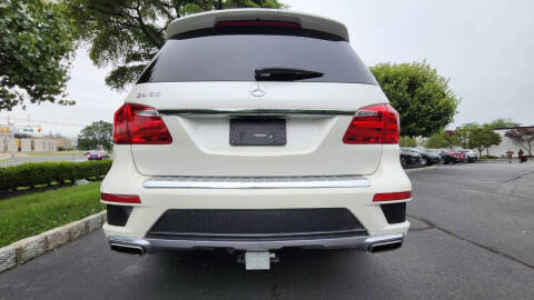 2015 Mercedes-Benz GL-Class GL 550 4MATIC