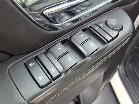 2013 Cadillac Escalade Platinum Edition