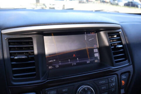 2015 Nissan Pathfinder