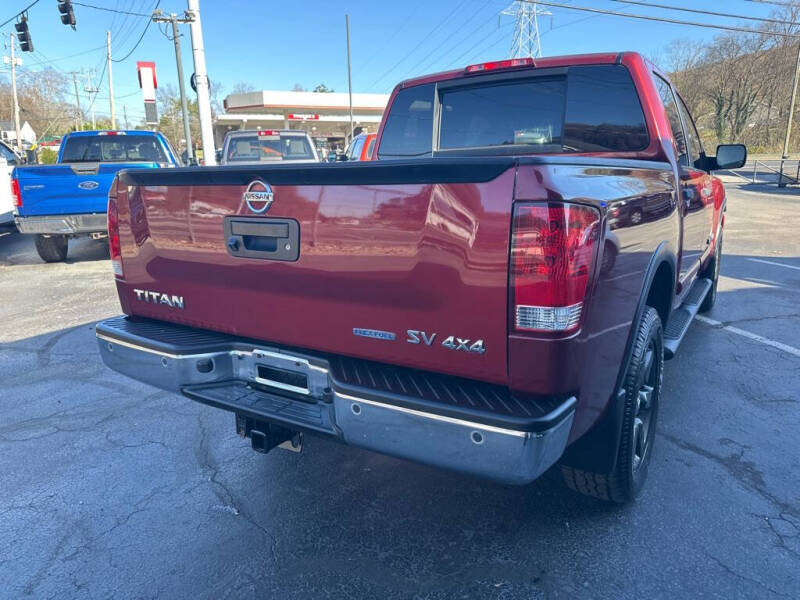 2015 Nissan Titan