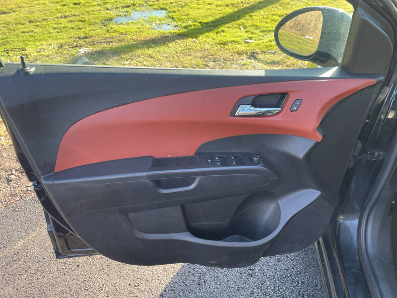 2015 Chevrolet Sonic LTZ Auto