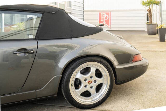 1992 Porsche 911 12