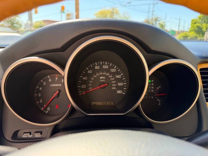 2004 Lexus SC 430