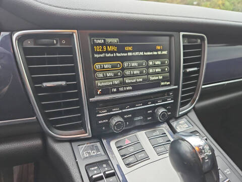 2014 Porsche Panamera 4