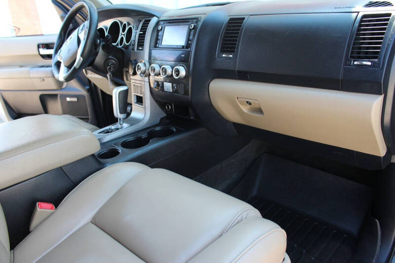 2015 Toyota Sequoia Limited