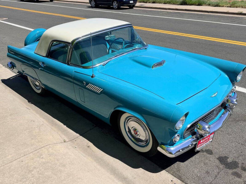 1956 Ford Thunderbird