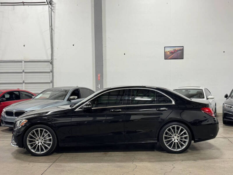 2016 Mercedes-Benz C-Class