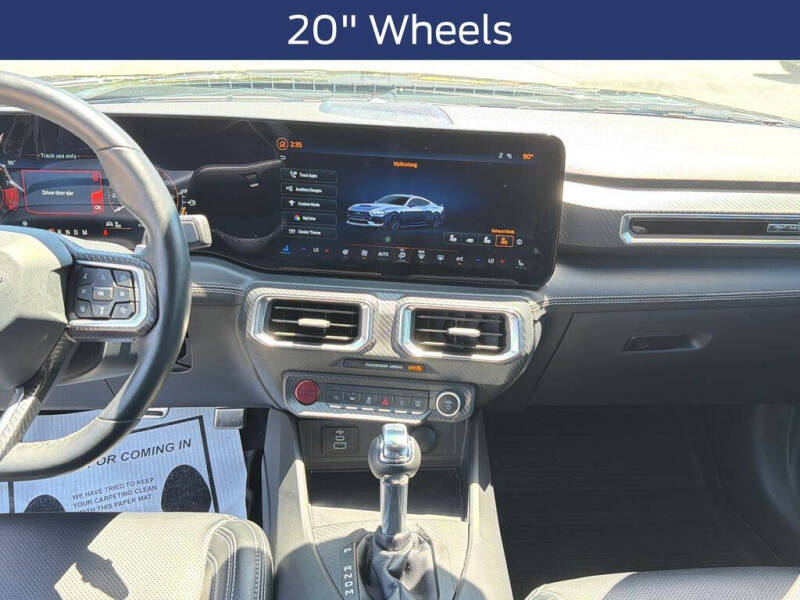 2025 Ford Mustang GT Premium