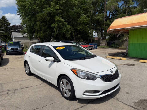 2016 Kia Forte5 LX