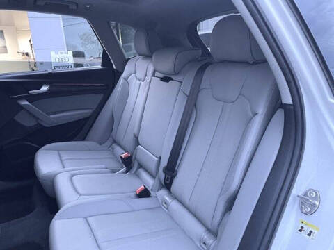 2022 Audi Q5 quattro S line Prestige 45 TFSI