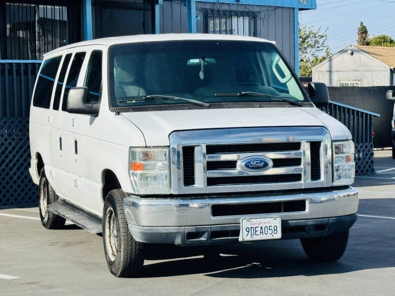 2014 Ford E-Series E-150 XLT