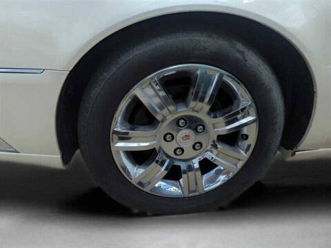 2009 Cadillac DTS Performance