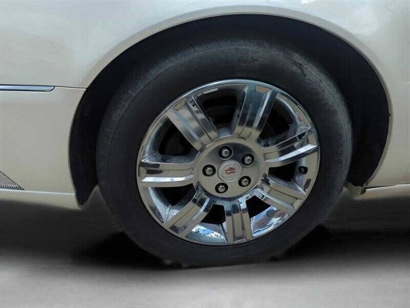 2009 Cadillac DTS Performance