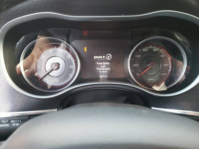 2017 Dodge Charger SXT