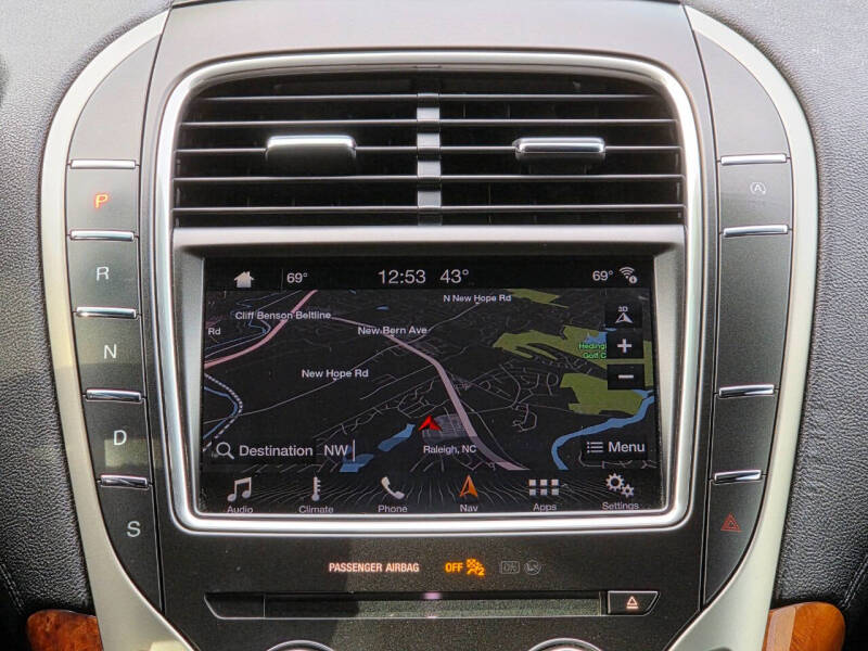 2019 Lincoln Nautilus Reserve