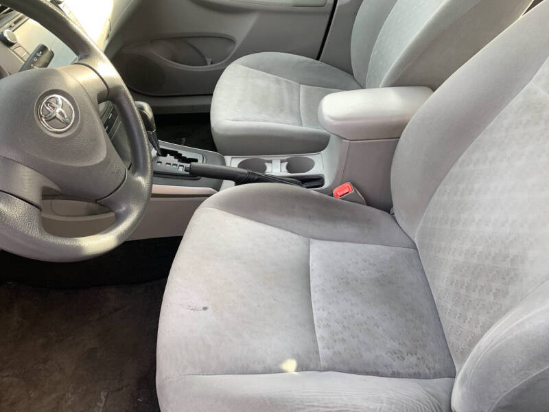 2009 Toyota Corolla LE