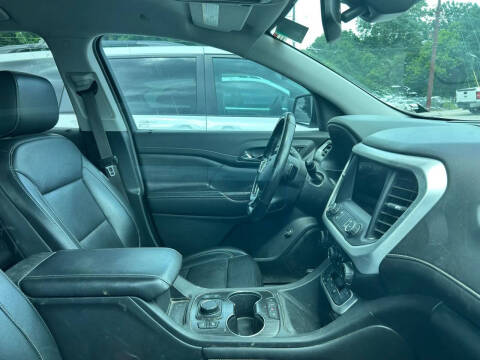 2021 GMC Acadia SLT