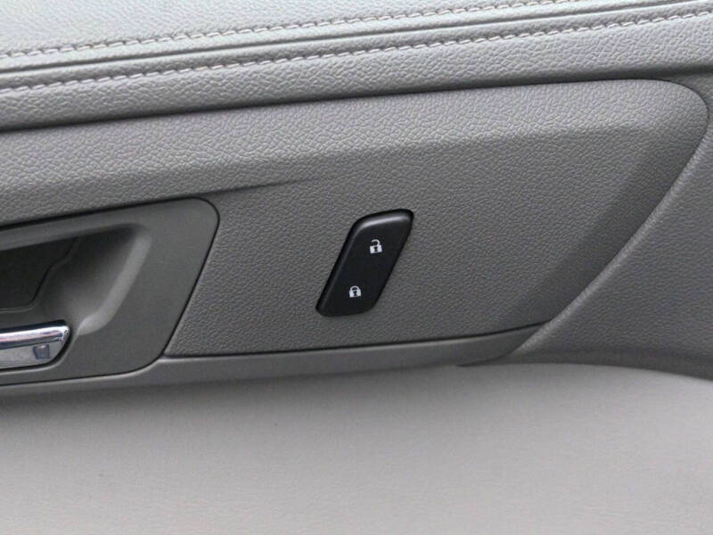 2016 GMC Acadia SLE-2