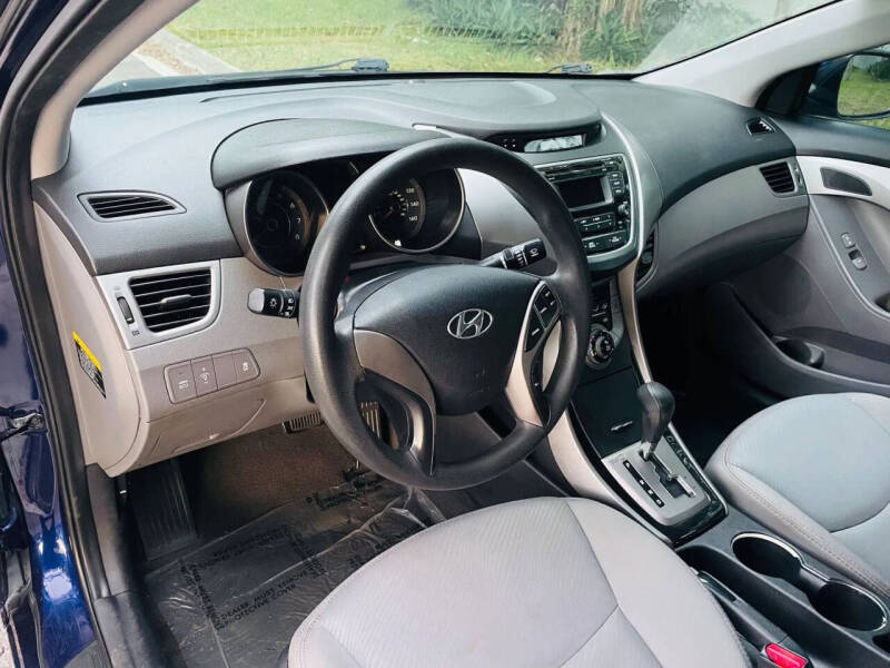 2013 Hyundai Elantra