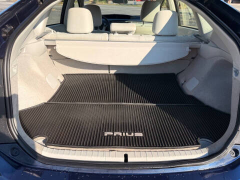 2013 Toyota Prius Three