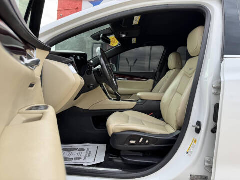 2018 Cadillac XT5 Luxury