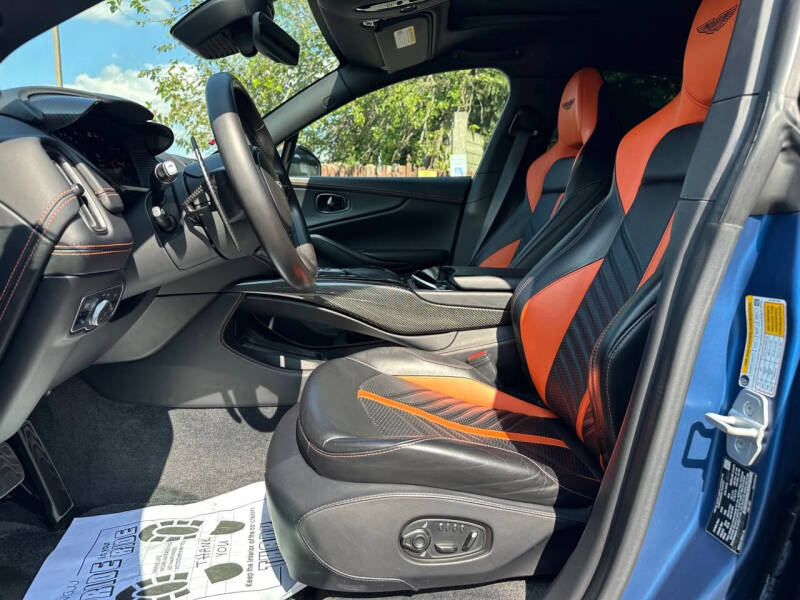 2023 Aston Martin DBX 707