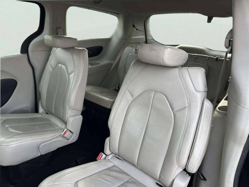 2018 Chrysler Pacifica Touring L Plus