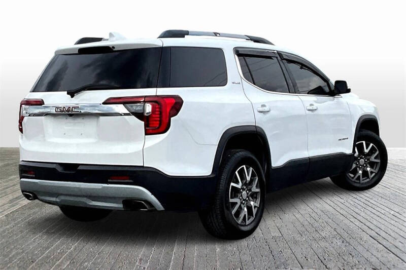 2021 GMC Acadia SLE