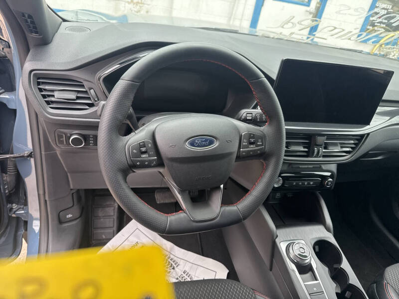 2025 Ford Escape ST-Line
