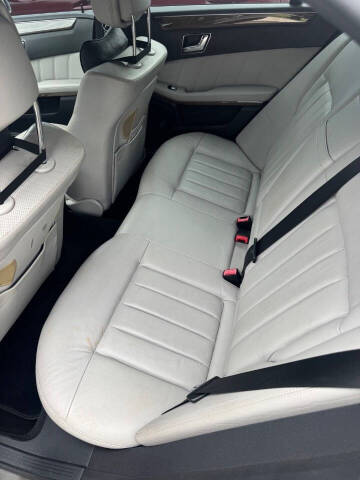 2011 Mercedes-Benz E-Class E 550 Luxury
