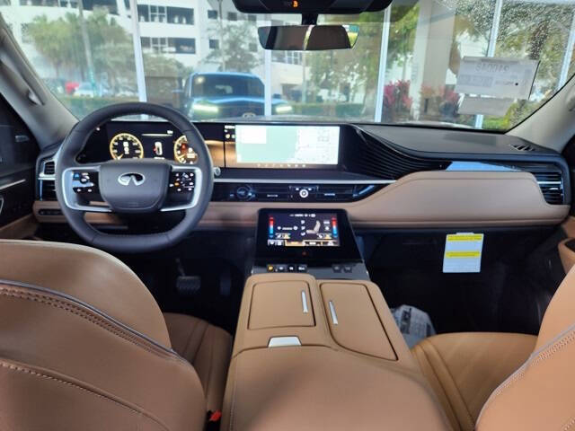 2026 Infiniti QX80 Luxe